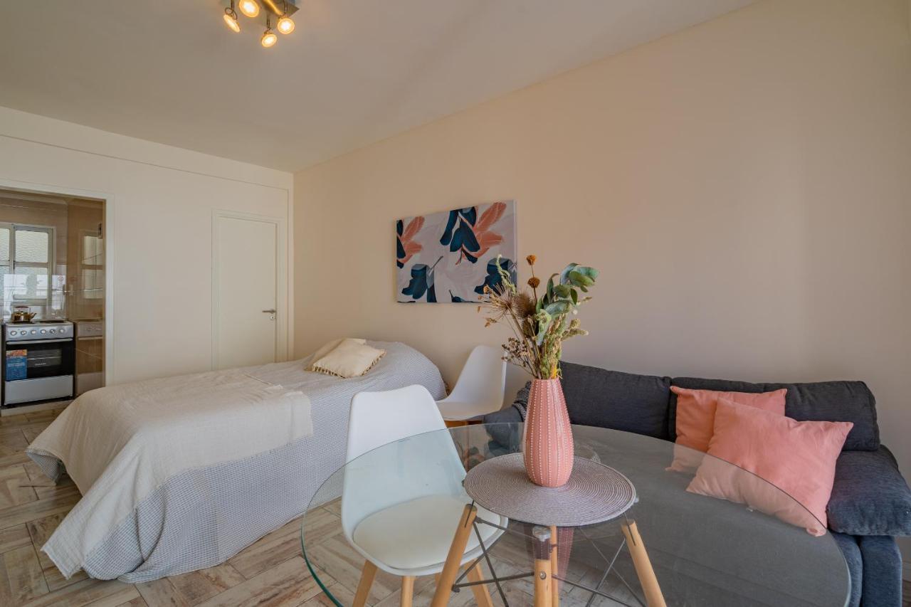 Apartment Berlina Hermoso Ambiente C/balcon A La Calle Mar del Plata